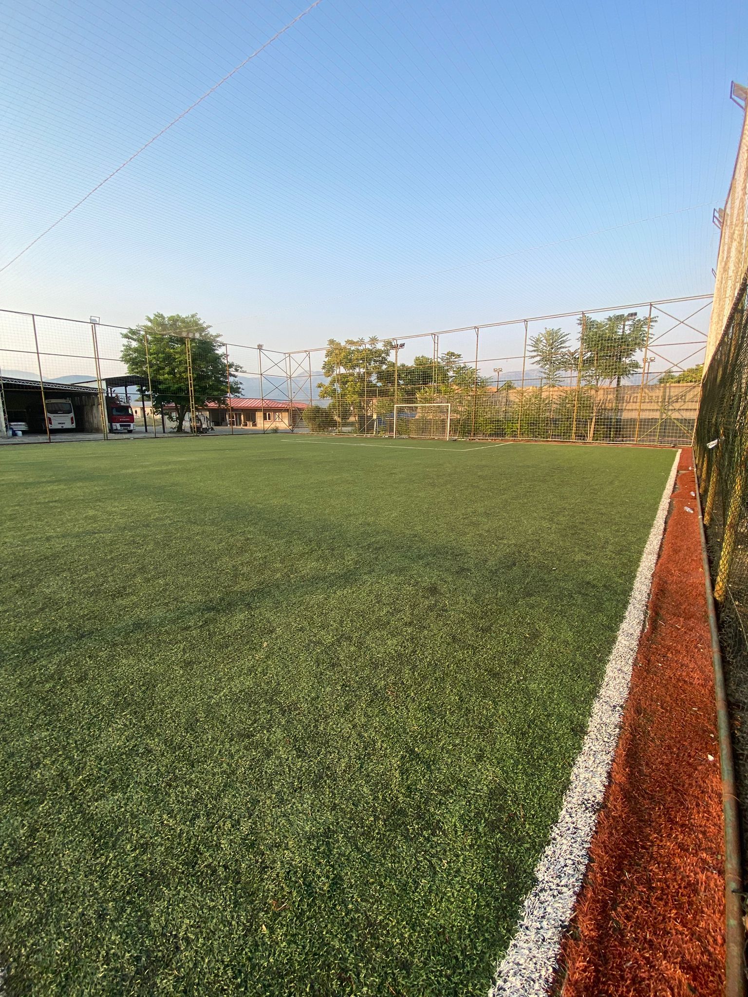Kötekli Kampüs Açık Halı Saha — fotoğraf 3